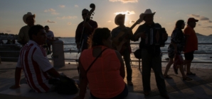 As total eclipse nears Mazatlán, banda groups stand their ground amid noise complaints
