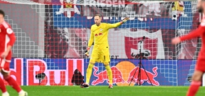 National Football Team Goalkeeper Gulácsi Extends Contract with RB Leipzig