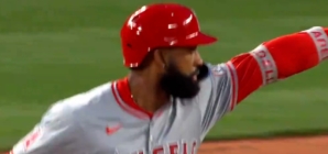 Angels' Jo Adell MASHES game-tying grand slam in seventh inning against Mariners