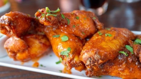 Diners who order boneless chicken wings can’t expect them to really be boneless, court rules