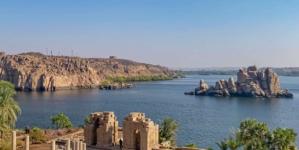 Archaeologists Find Ancient Egyptian Artworks Hidden Below Nile Waters