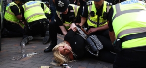 Far right riots erupt in U.K. in the wake of child murders