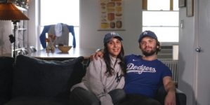 Can couples with opposing loyalties survive the World Series?