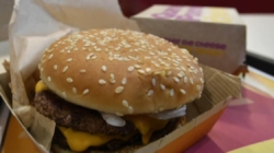 E. coli symptoms to know after McDonald’s linked to outbreak