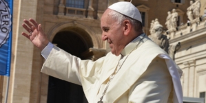 Hungarian Choir Sings at the Vatican Papal Audience