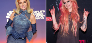 Shania Twain Gets Message From Avril Lavigne After Sharing Photo