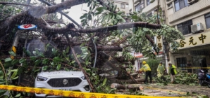 Typhoon Kong-rey brings travel chaos and flooding to Taiwan