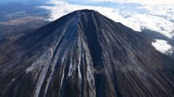 Mount Fuji finally gets its first snow, a month later than last year