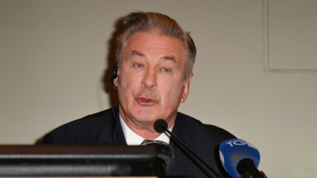 Alec Baldwin blames ‘business’ side of news for Americans being ‘uninformed’