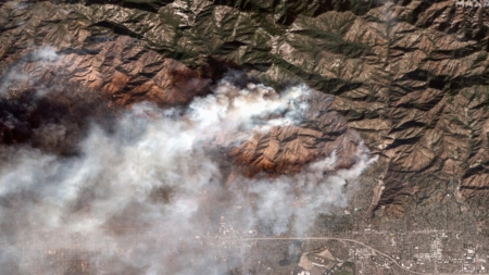 Shocking before-after satellite images: Malibu and Altadena