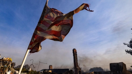 Strong winds bring ‘major risk’ of wildfires to L.A., Ventura counties