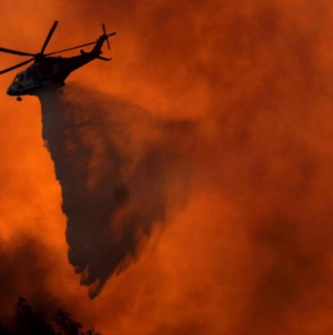 Death toll in Los Angeles wildfires rises to 10, officials report