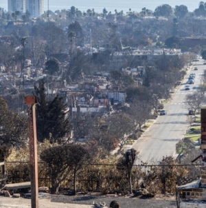 Worsening wind forecast brings new L.A.-area fire risk beginning Monday