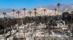 Late evacuation orders in Altadena: Could more lives have been spared?