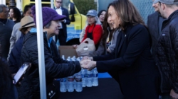 Former Vice President Kamala Harris’ first stop in California: Altadena fire zone