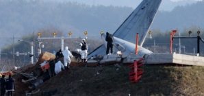 Investigators turn to black boxes for answers in South Korea plane crash