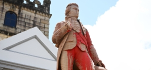 Captain Cook statue in Sydney defaced ahead of Australia’s national day