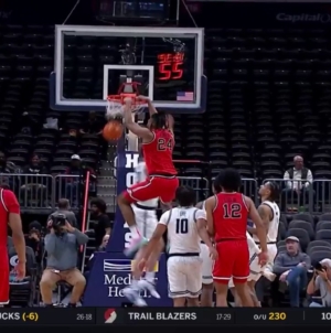 St. John's Zuby Ejiofor throws down vicious two-handed dunk vs. Georgetown