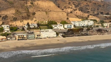 Los Angeles has never seen this level of destruction: ‘Everything is burned down’