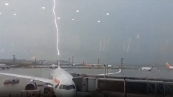 Wild video shows moment passenger plane is hit by lightening