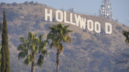 L.A. firestorms bring waves of fire myths, disinformation. Here’s how to debunk it and not get fooled