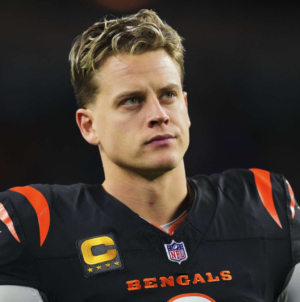 Bengals Joe Burrow Exits Game After Taking Massive Shot from Steelers Defender