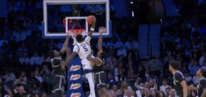 Villanova's Wooga Poplar POSTERIZES two defenders vs. Providence