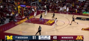 Minnesota caps off 10-0 run against Michigan to even the score following Dawon Garcia's fast break bucket