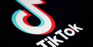 Trump orders Justice Department to not enforce TikTok ban