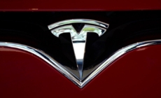 Tesla recalls more than 239,000 vehicles over rearview camera problem