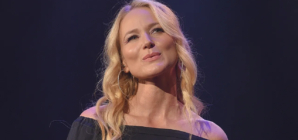 Jewel defends RFK Jr. MAHA ball performance, says Trump administration willing to help on mental health crisis