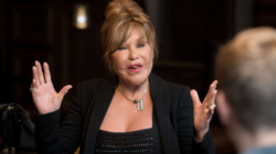 Socialite Jocelyn Wildenstein Known For ‘Cat’ Plastic Surgery Dies