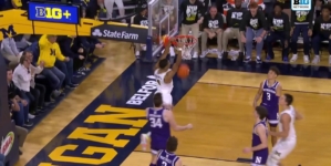 Michigan's Nimari Burnett throws down two-hand slam in overtime to extend lead against Northwestern