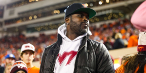 Michael Vick Adding Former NFL Star to Norfolk Coaching Staff: Report