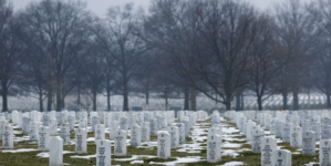 US Deep Freeze Leaves Gravediggers Struggling to Bury Dead