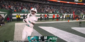 Dolphins' De’Von Achane rushes for a TOUGH 15-yard TD vs. Jets | NFL Highlights