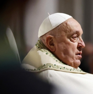 Pope Francis in critical condition with pneumonia and kidney issues, Vatican says