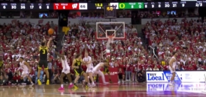 Oregon's Jackson Shelstad makes step-back 3-pointer to force overtime against Wisconsin