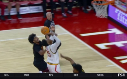 Derik Queen goes coast-to-coast for the layup, extending Maryland's lead over USC