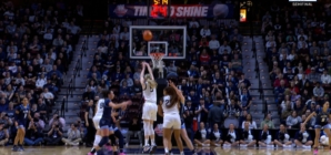 Paige Bueckers drains pull-up 3-pointer, extending UConn’s lead over Villanova