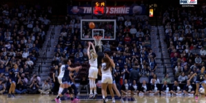 Paige Bueckers drains pull-up 3-pointer, extending UConn’s lead over Villanova