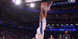 Jasen Green throws down two-handed jam, extending Creighton's lead over UConn