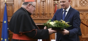 Former Archbishop of Prague Dominik Duka Awarded the János Esterházy Prize