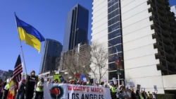 Thousands attend women’s march in downtown Los Angeles