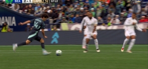 Paul Rothrock drills an outside-the-box SCREAMER to help Seattle Sounders grab 2-1 lead over LAFC