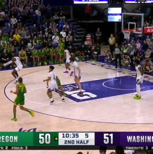 Nate Bittle drains a 3-pointer, giving Oregon lead over Washington