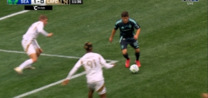 Kalani Kossa-Rienzi embarrasses LAFC's backline to help Seattle Sounders strike first