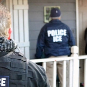 4/28: CBS Evening News Plus