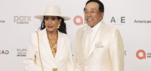 Smokey Robinson under criminal investigation after assault allegations