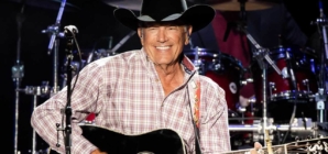 King of Country Music George Strait reflects on retirement after 50 years